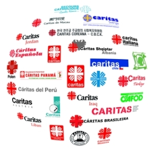 Weltkugel mit Caritas Logos Logo Copyright Caritas international, Abdruck honorarfrei, Belegexemplar erbeten, Tel: 0761/ 200-288 *** Local Caption *** Verwendung Rückseite Jahresbericht 2005